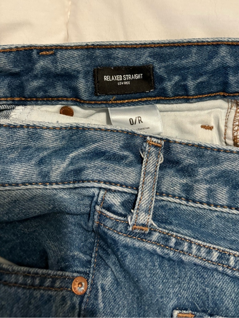 Express Relaxed Straight Low Rise size 0 R - Picture 3 of 6